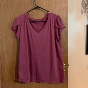 Womens parrot sleeve top